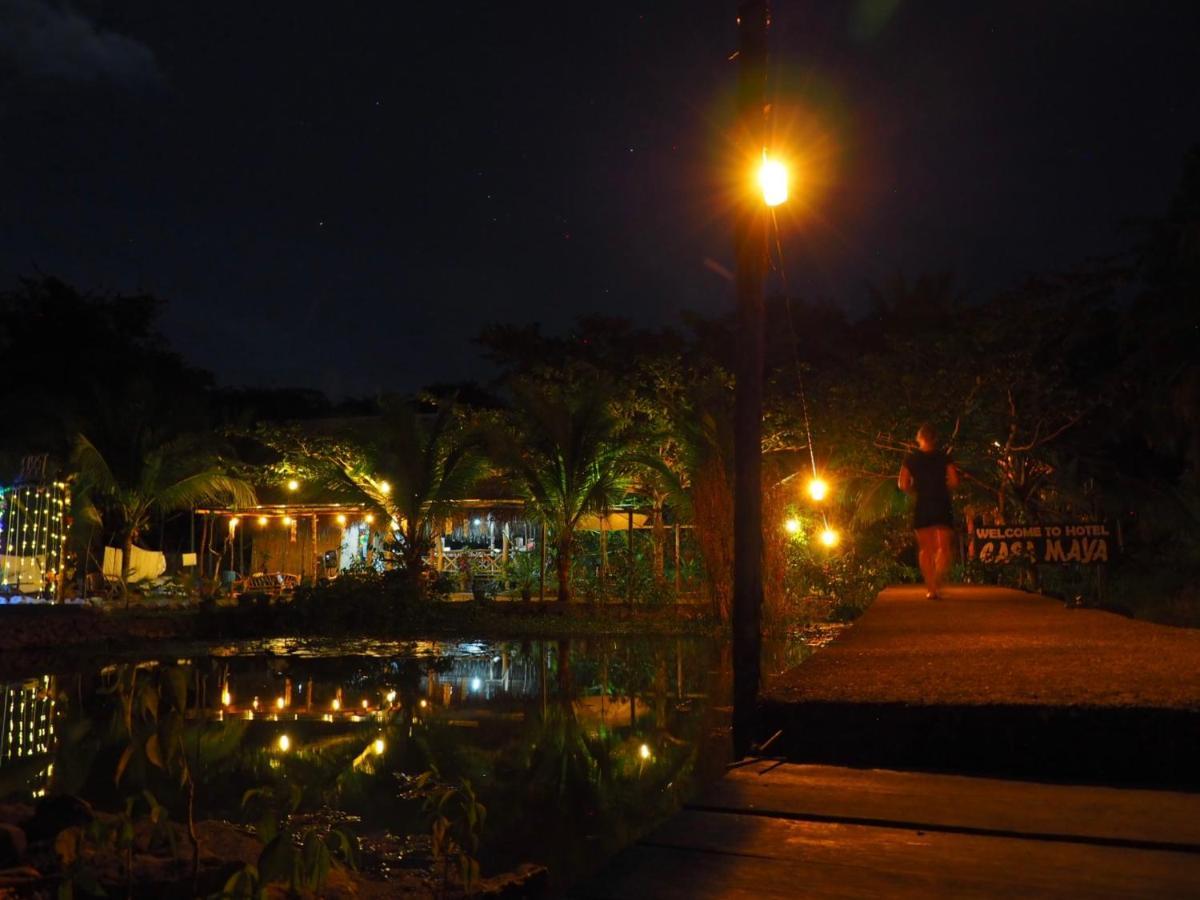 Casa Maya Lívingston Exteriér fotografie